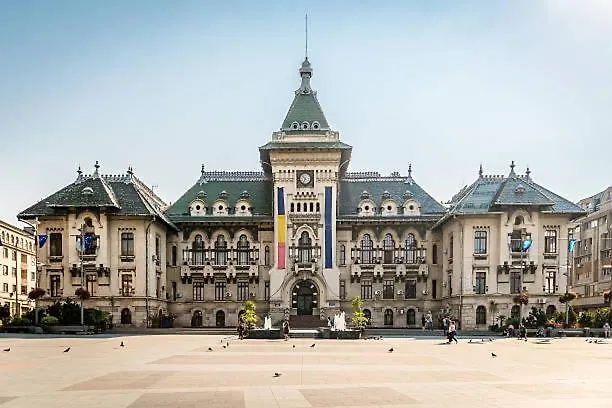 Central Suite Craiova * クラヨーヴァ